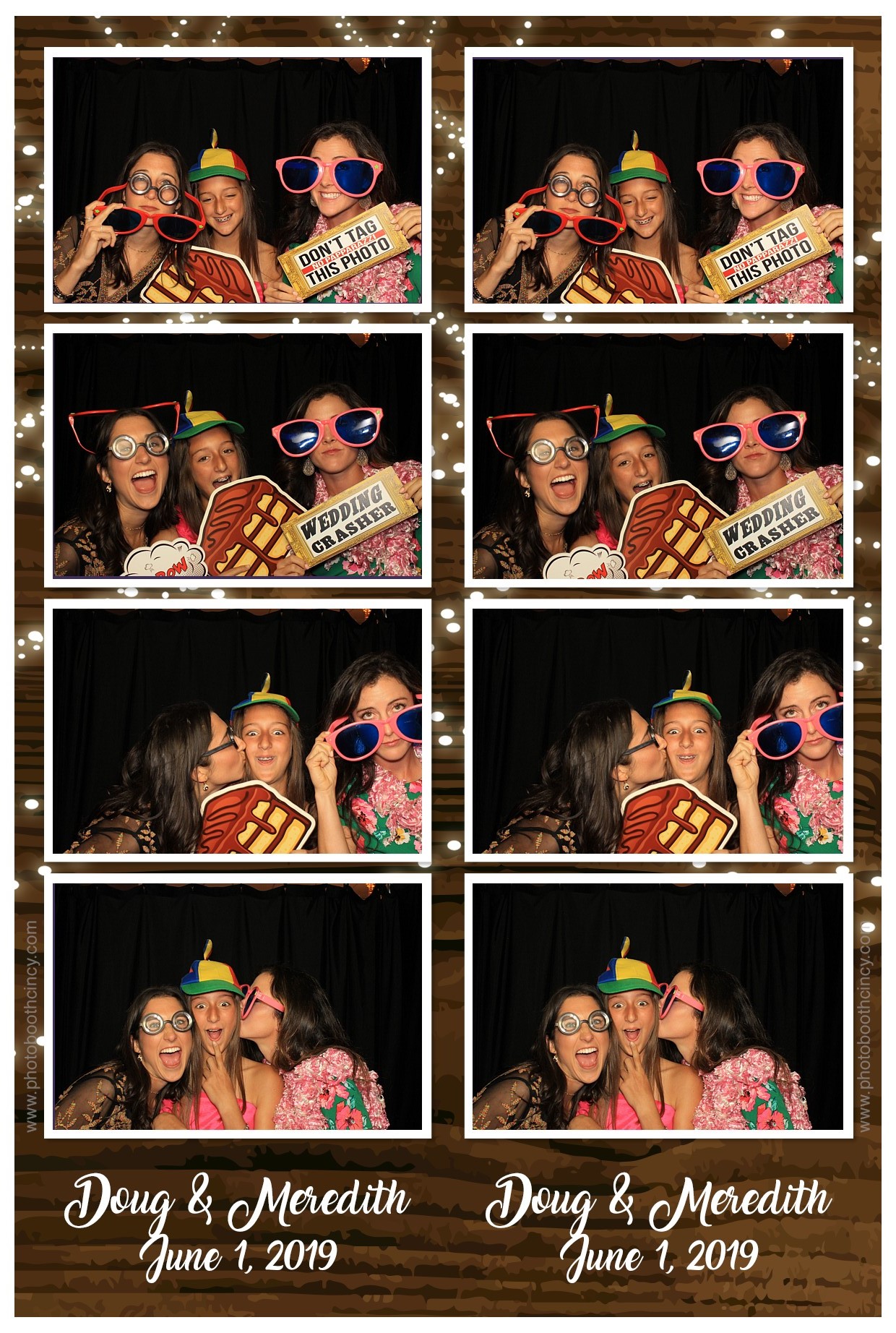Meredith and Doug Wedding | View more photos from the event at gallery.photoboothcincy.com/u/PhotoBoothCincy/Meredith-and-Doug-Wedding